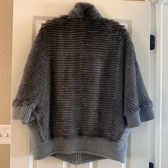 Mink and Rabbit Shearling Reversible Jacket. Like new. - Picture 17 of 17